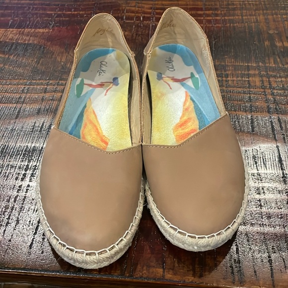 OluKai Shoes - Olukai shoes kaula Pa’a ili